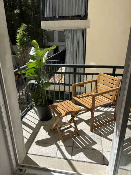 Charmante Wohnung mit sonnigem Balkon im Schillerkiez